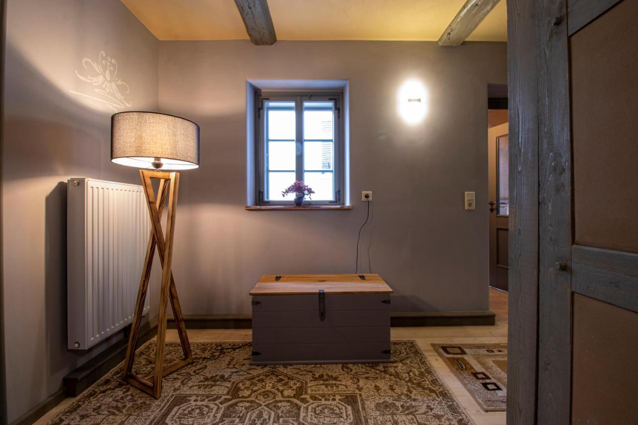 Aussergewoehnliches, Historisches, Spaetgotisches Wohnhaus Von 1519, Gries 5 Gera Luaran gambar
